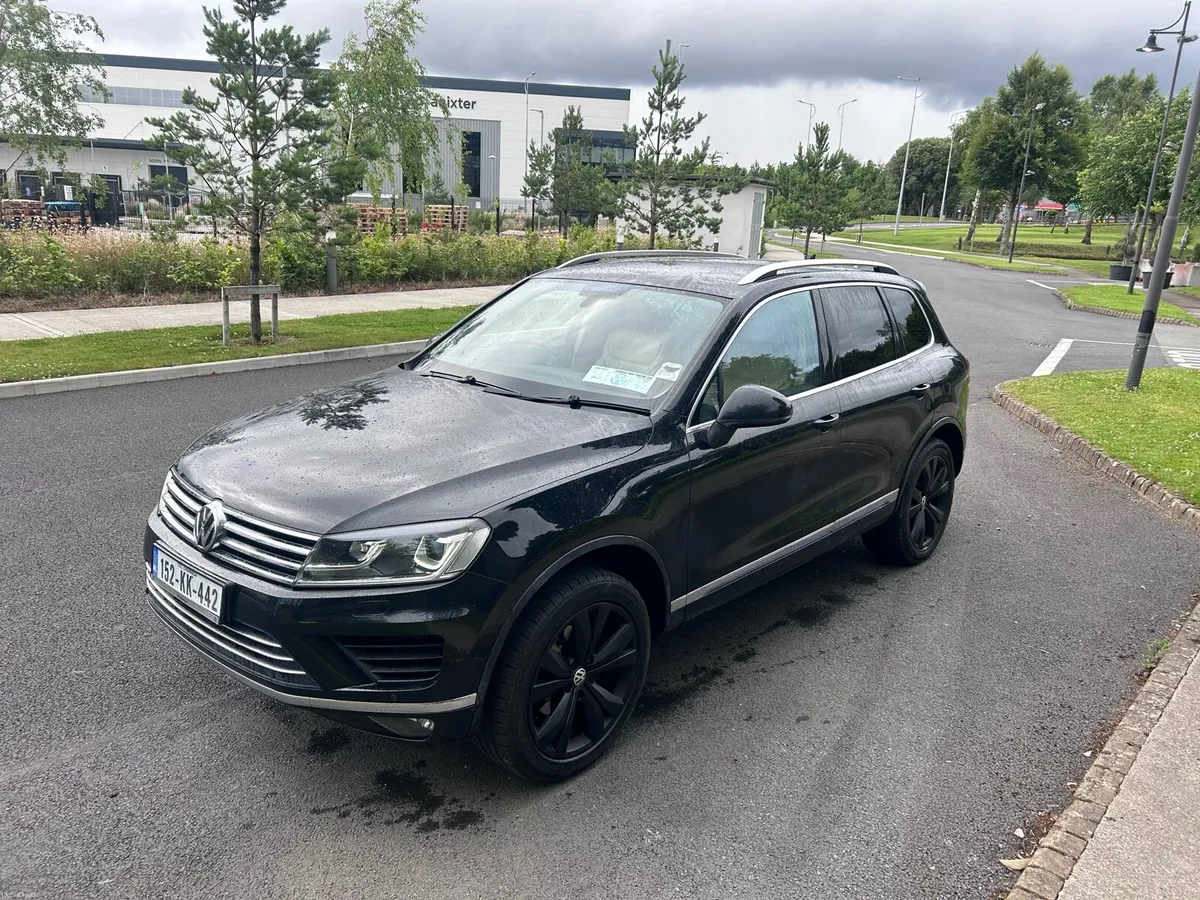 VW Touareg 3.0 V6 - Image 1