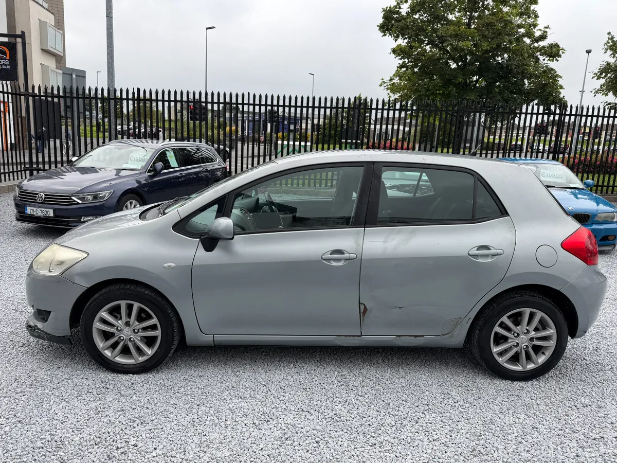 2010 Toyota Auris 1.33 VVT-I TR - Image 4