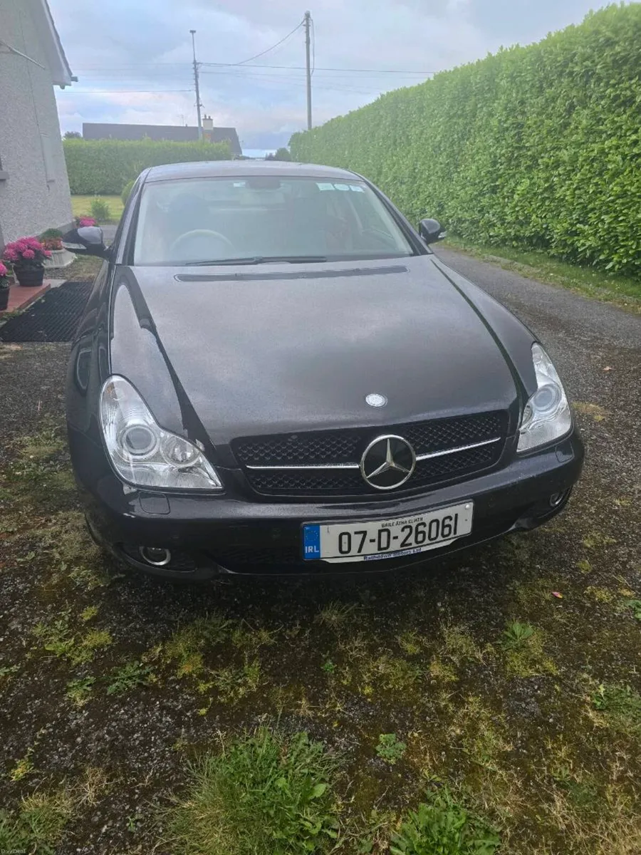 Car - Image 3