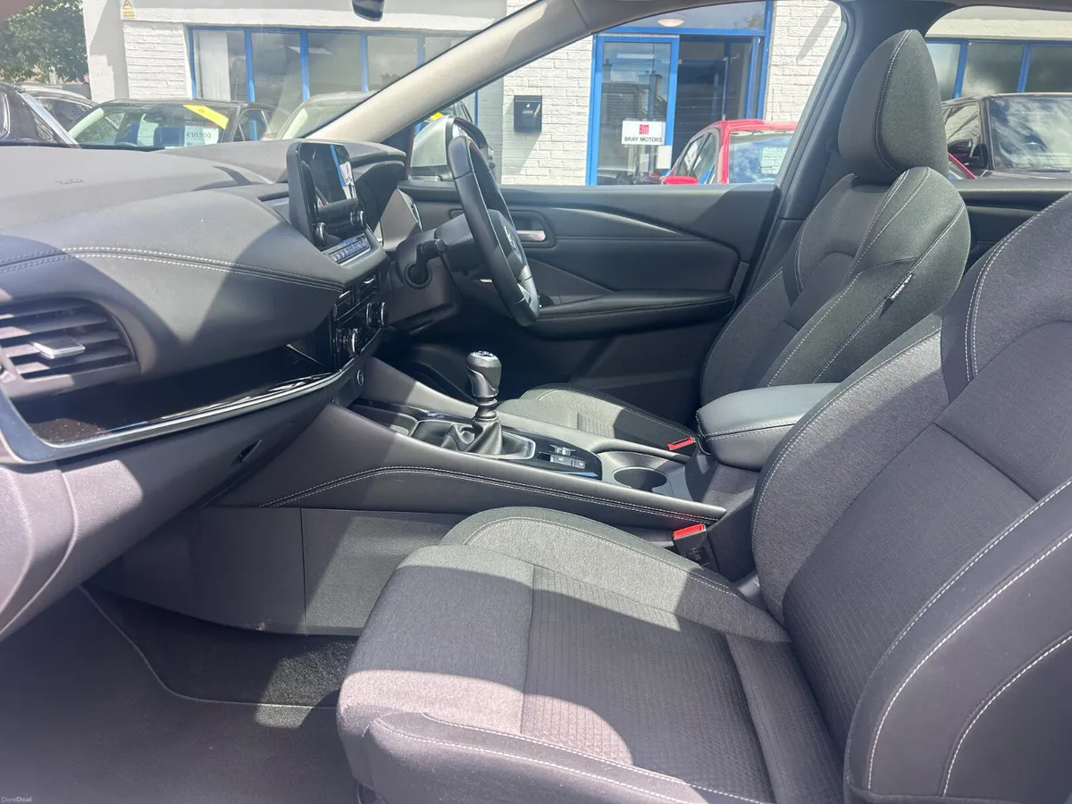 2021 NISSAN QASHQAI 1.3 PETROL HYBRID SV Premium M - Image 4