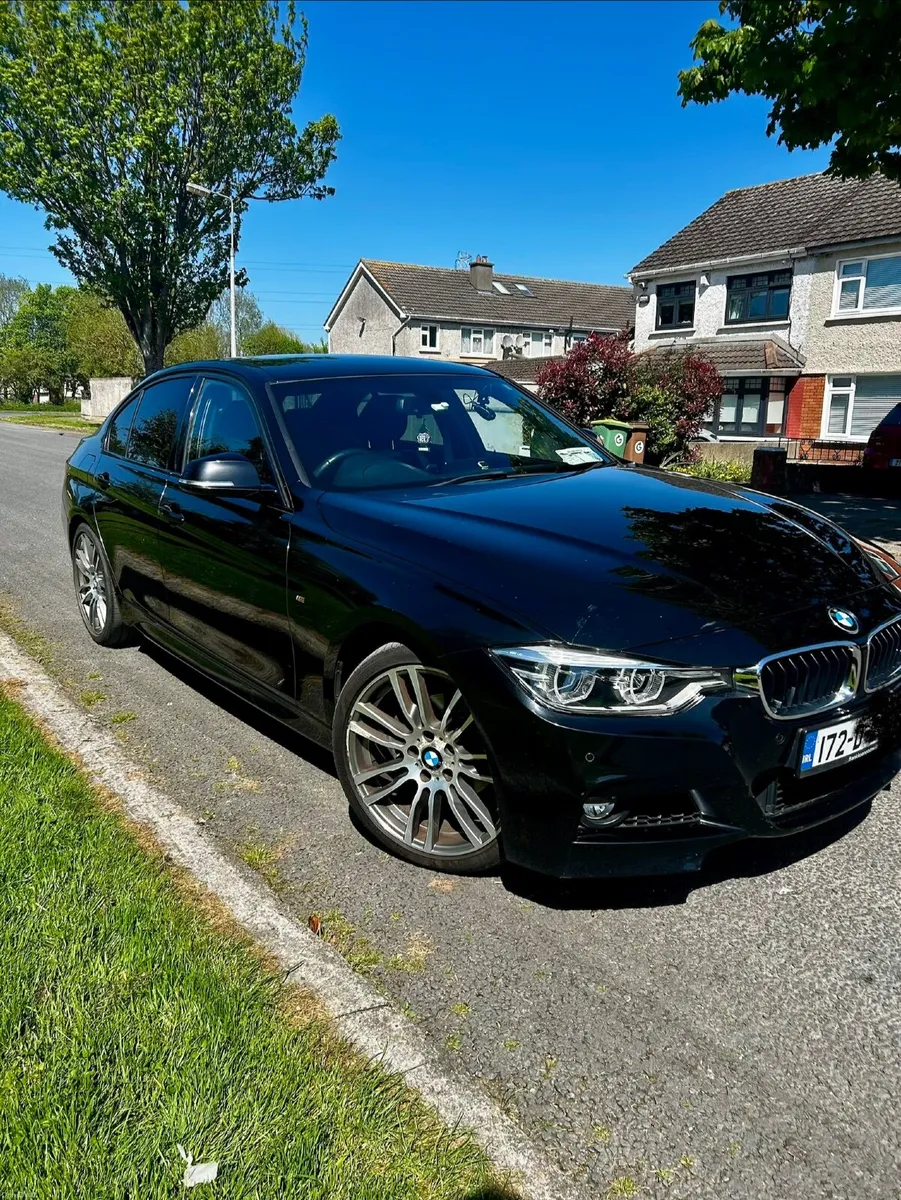 2017 BMW 3-Series - Image 2