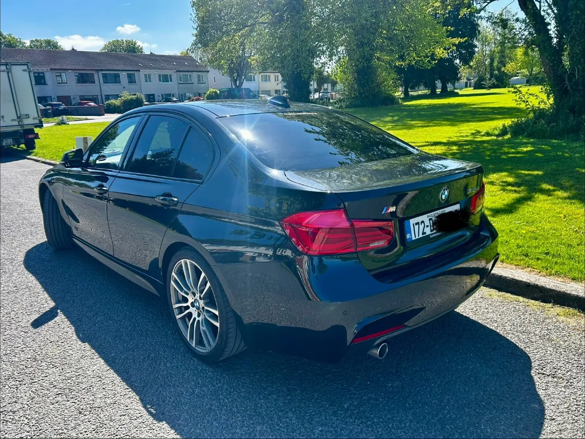 2017 BMW 3-Series - Image 3