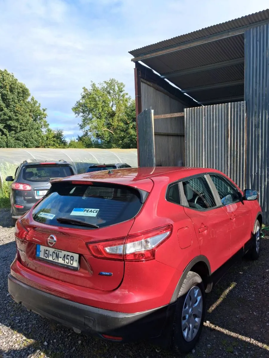 15 Nissan Qashqai 1.5 FSH 8M Tax new NCT Low KMs - Image 4