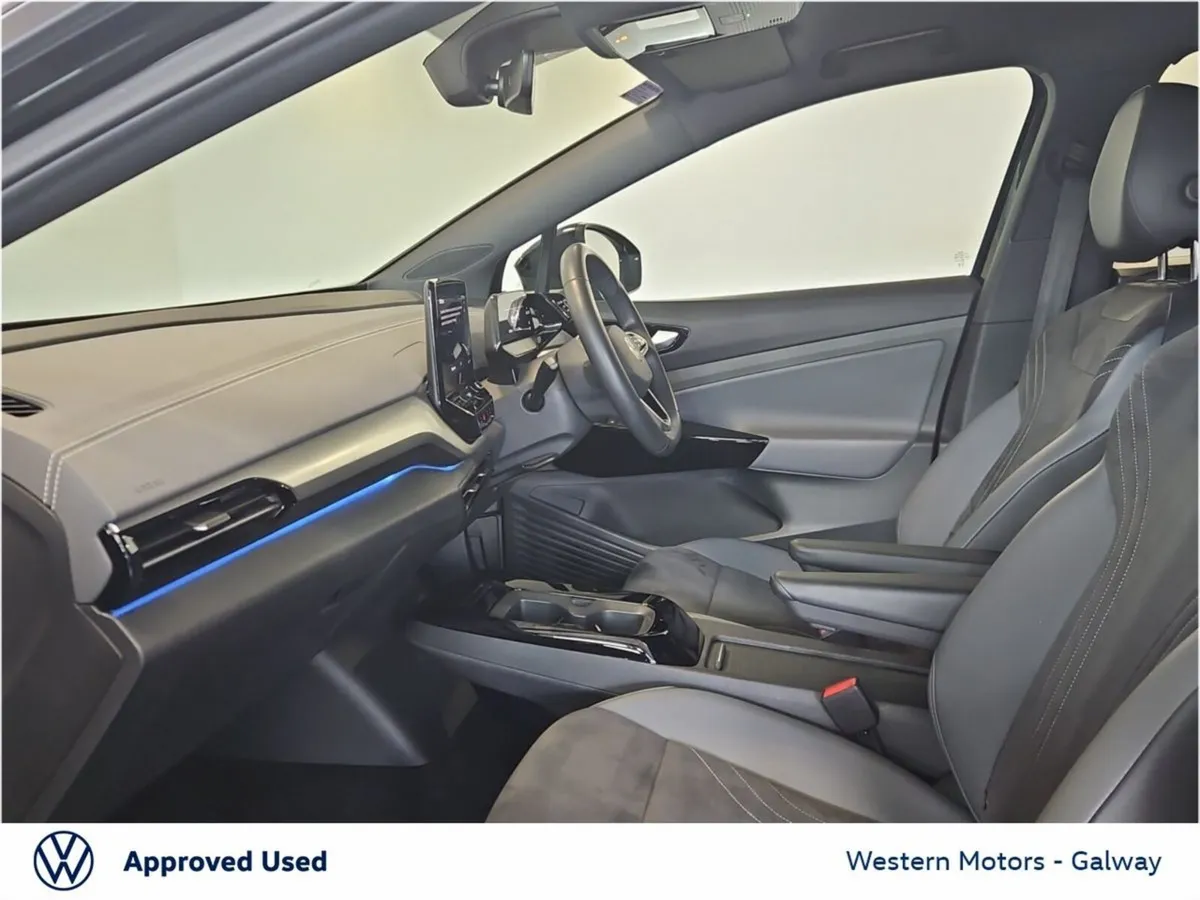 Volkswagen ID.4 ***JUST IN*** LIFE DX 77kWh Rear C - Image 4