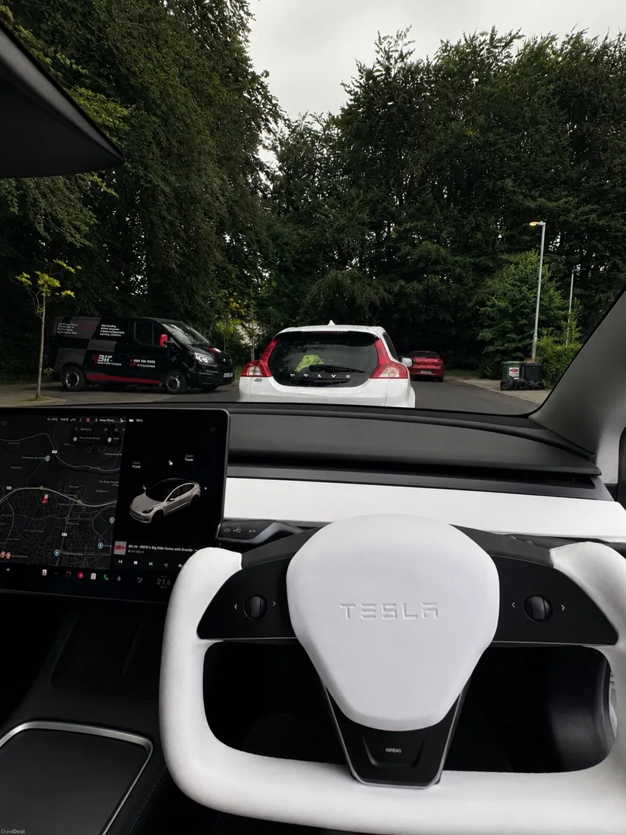 Tesla Model 3 SR Plus - Rare White Interior - Image 6