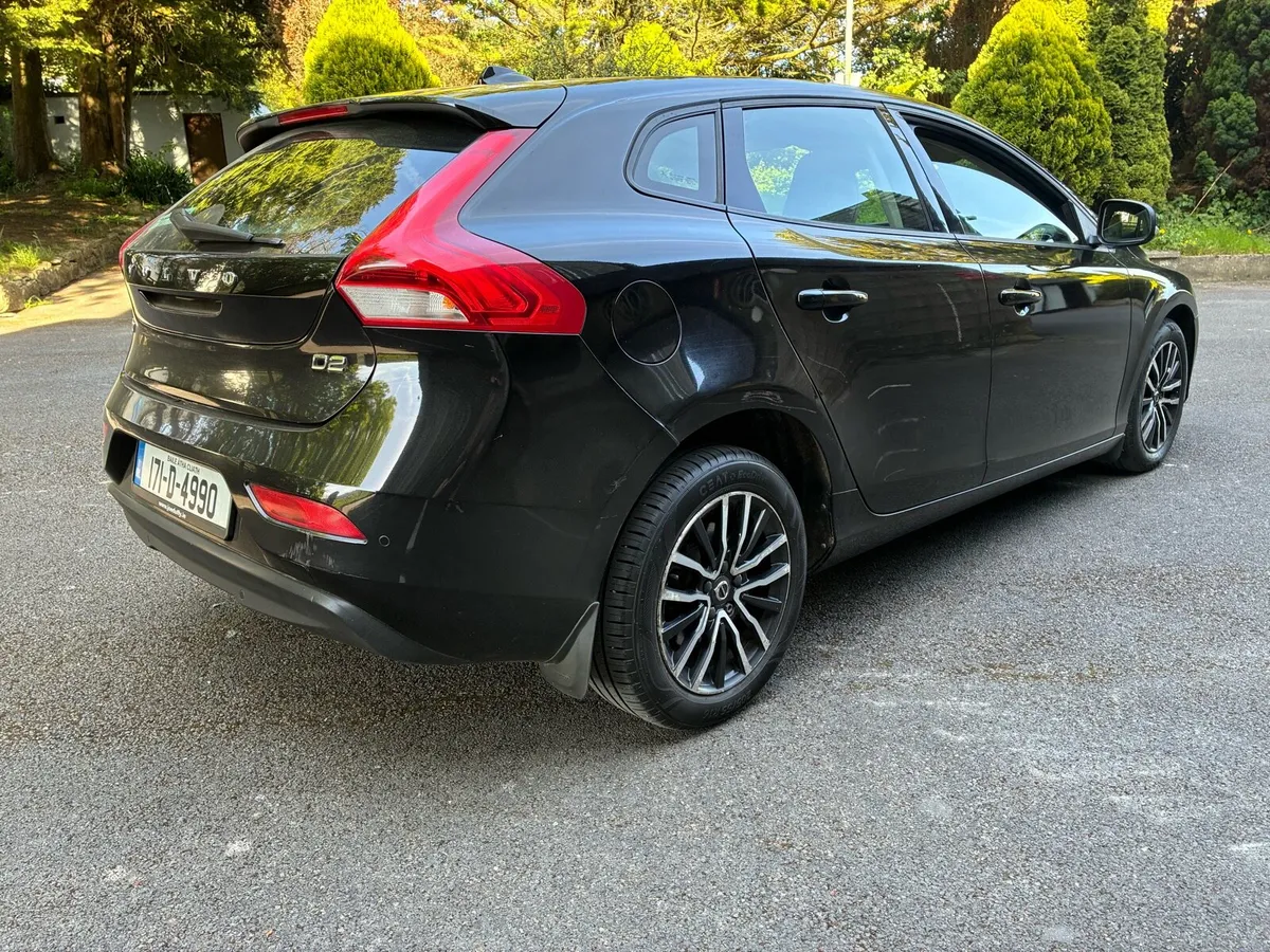 Volvo V40 2.0 TDI - Image 3
