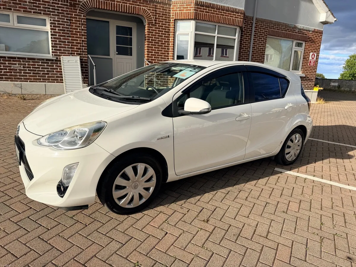 Toyota Aqua 2016 ( Fresh 2 year NCT ) - Image 2