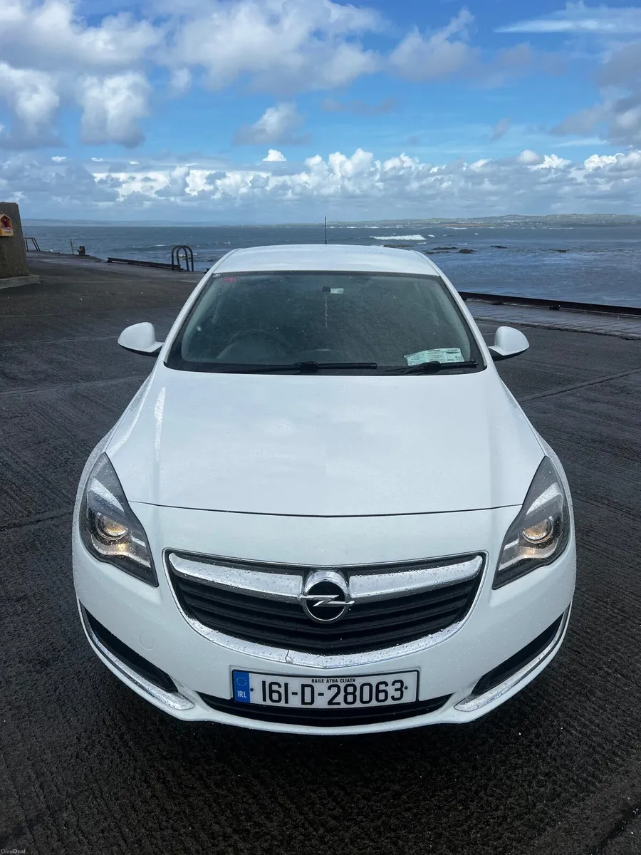 Opel Insignia 2016 - Image 1