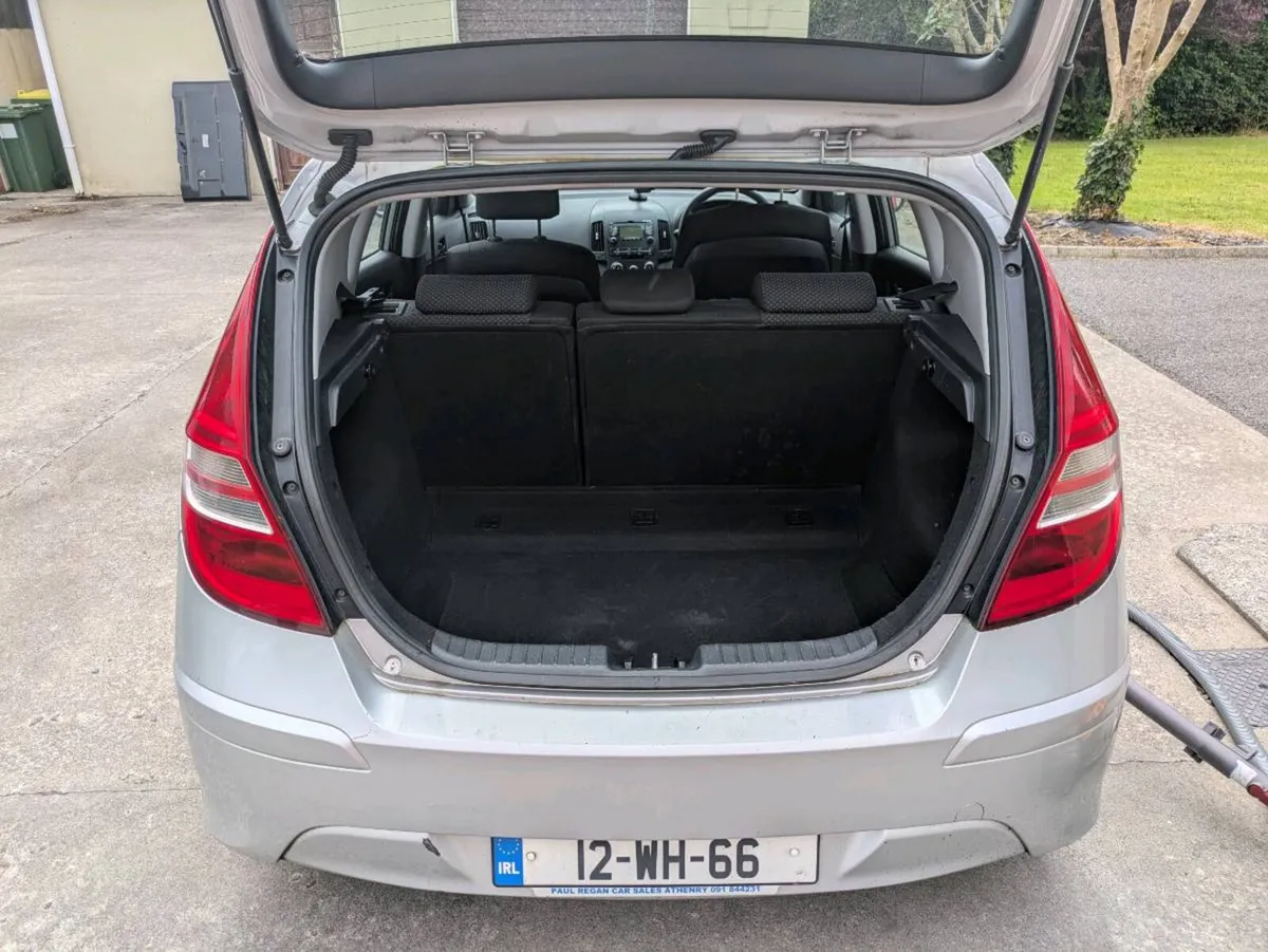 Hyundai i30 - Image 4