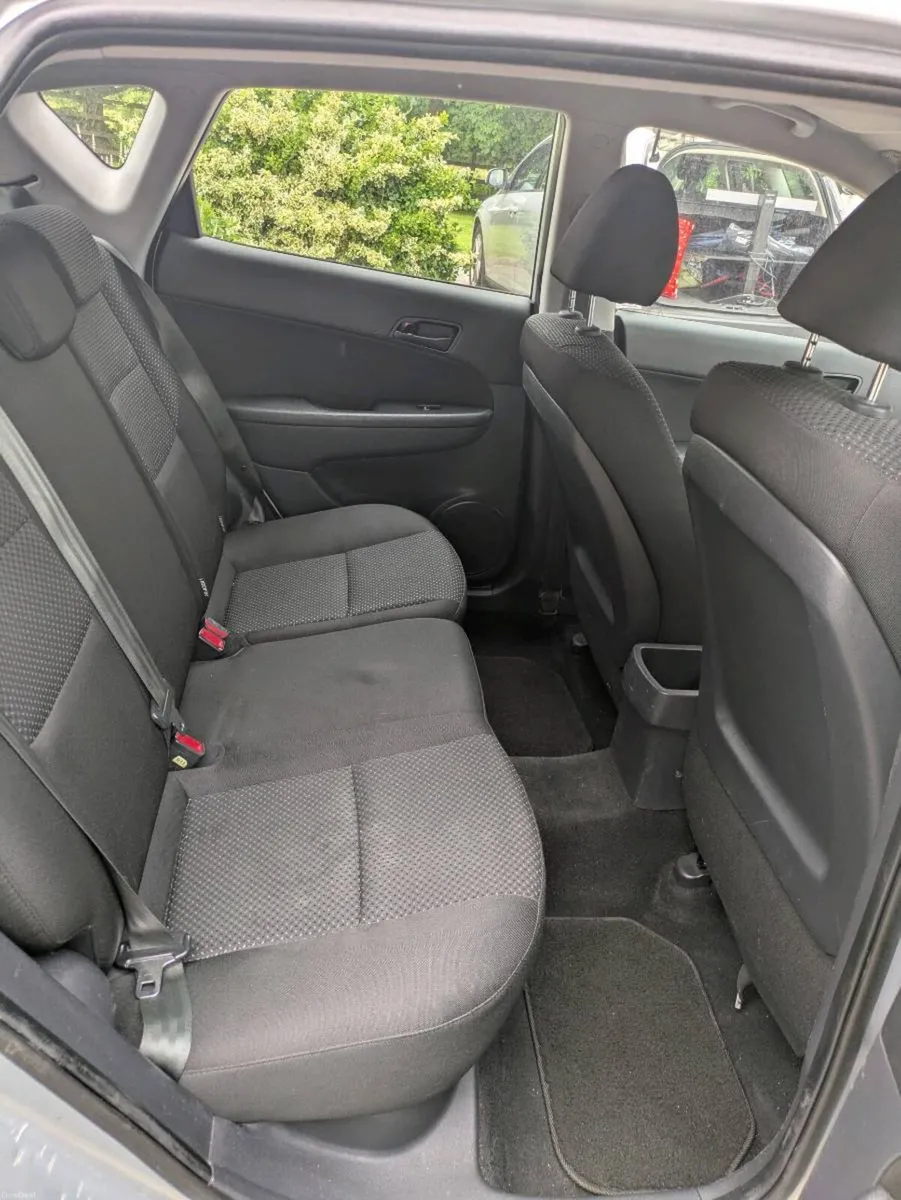 Hyundai i30 - Image 6