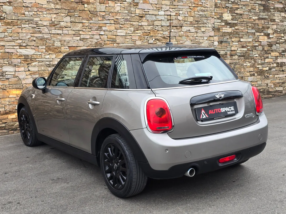 181 Mini Cooper D 6 Speed Manual - Image 6