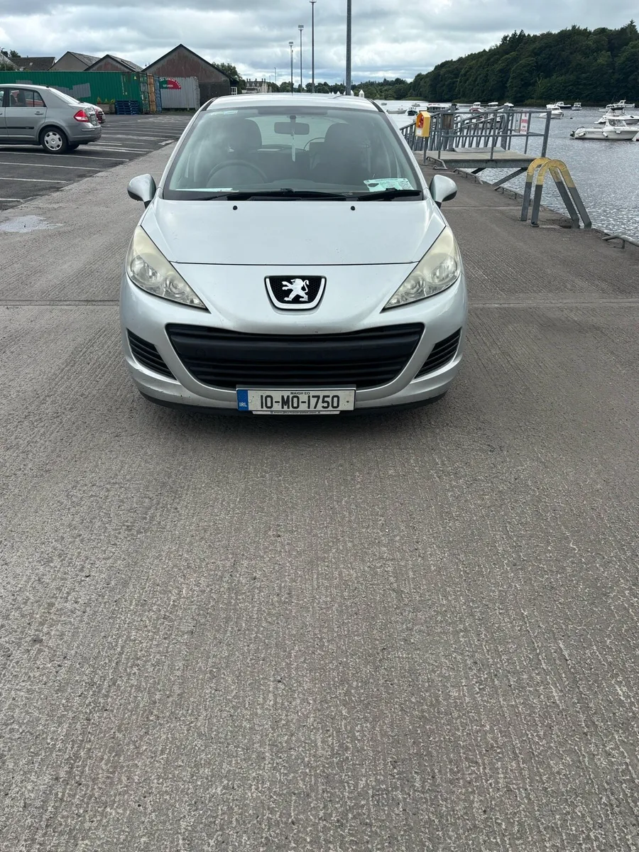 Peugeot 207 - Image 1