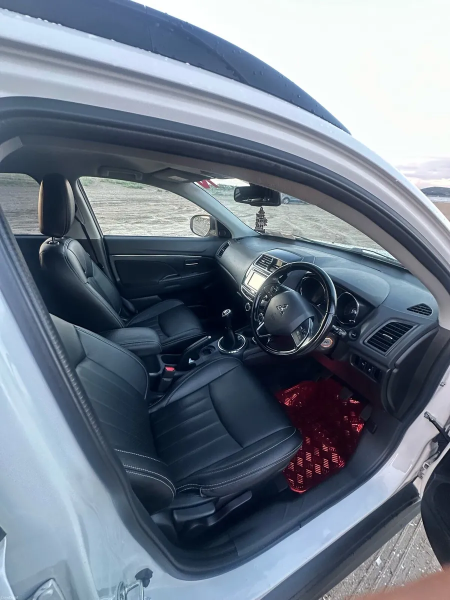 Mitsubishi asx - Image 4