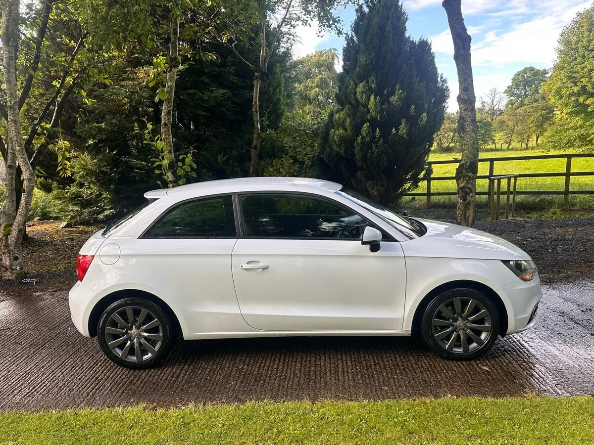 2014 Audi A 1.6TDi Sport 3dr - Image 2