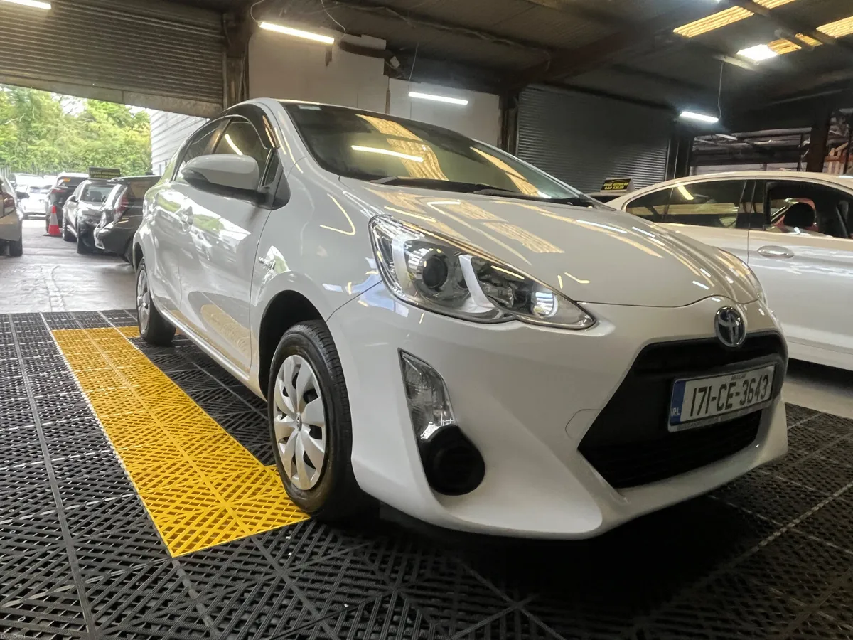 Toyota Aqua 2017 - Image 1