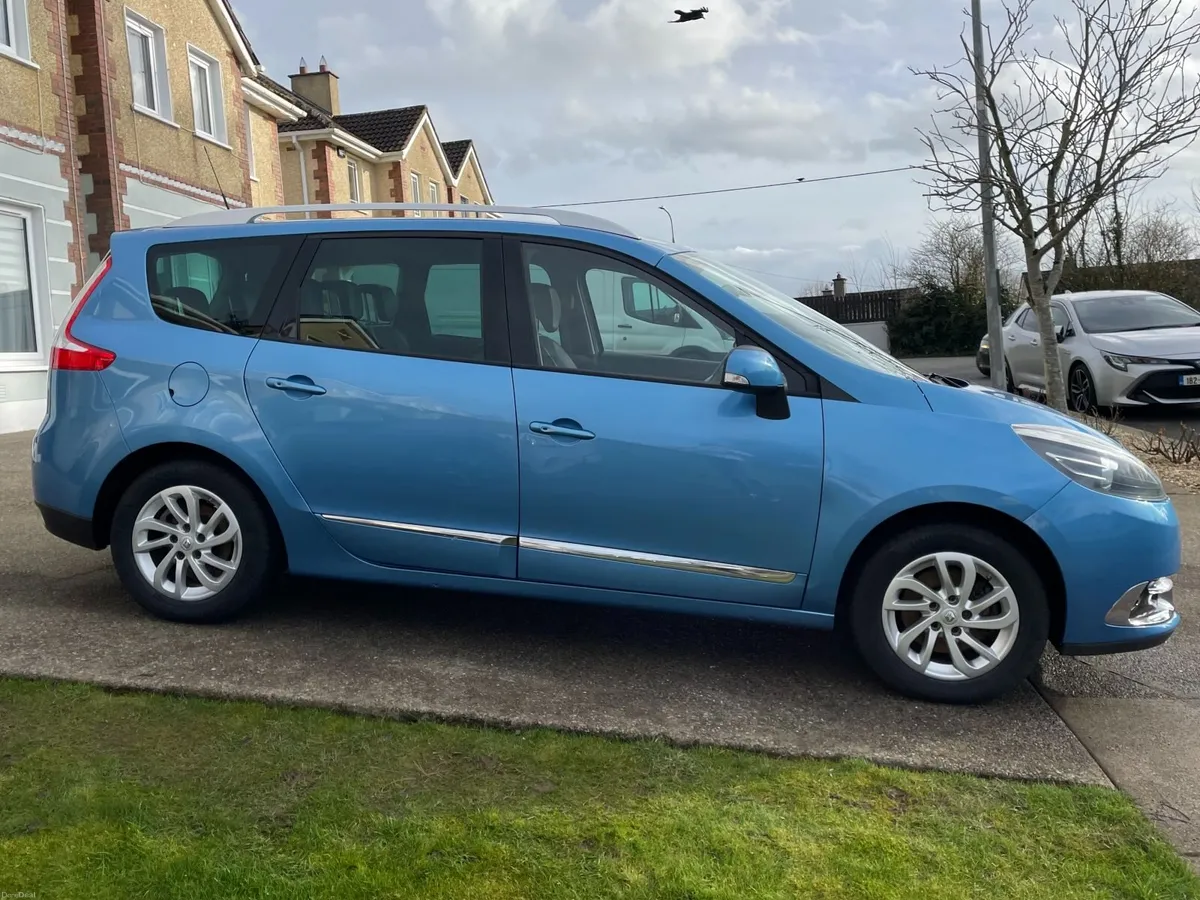 Renault Grand Scenic 2015 - Image 4