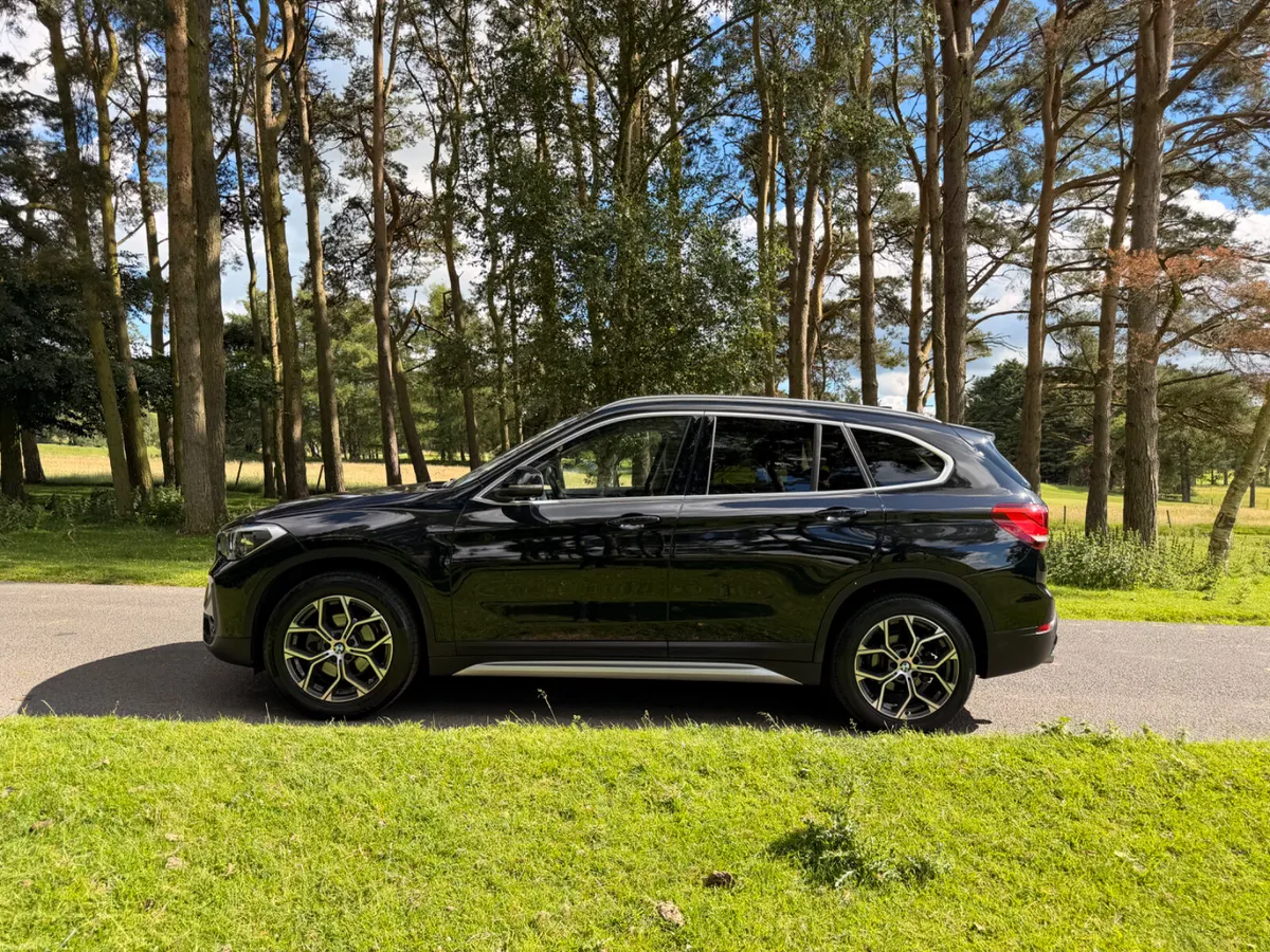 BMW X1 2022  s drive 18d X Line - Image 4