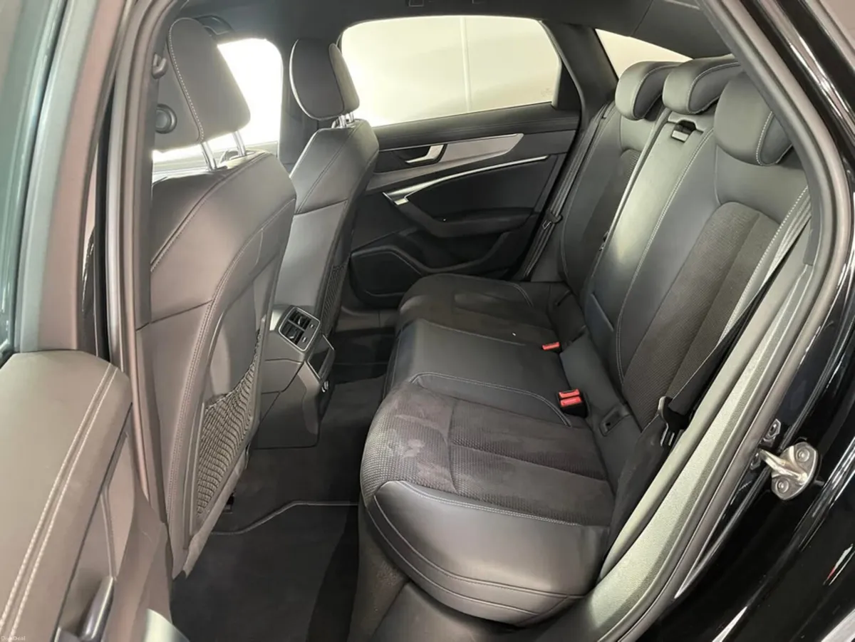Audi A6 LIMOUSINE 40 TDI S LINE 4DR AUTO - Image 3