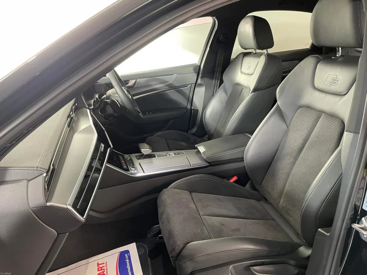 Audi A6 LIMOUSINE 40 TDI S LINE 4DR AUTO - Image 4