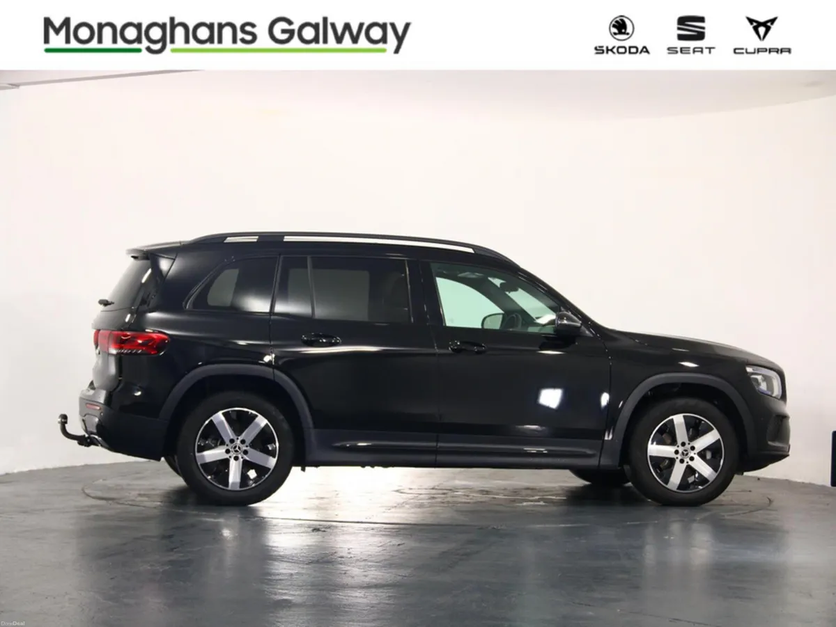 Mercedes-Benz GLB 200D 7 Seater Auto - Image 2