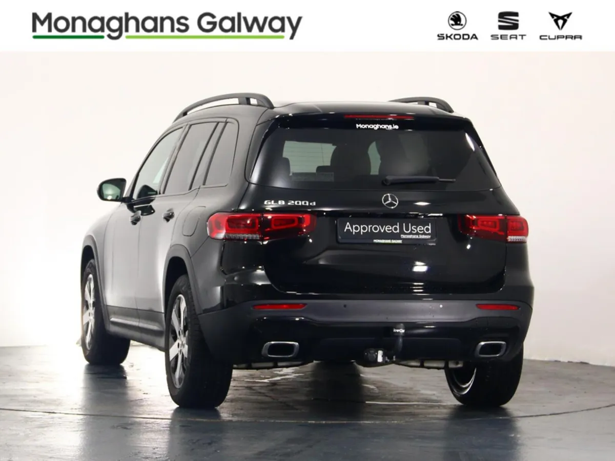Mercedes-Benz GLB 200D 7 Seater Auto - Image 5