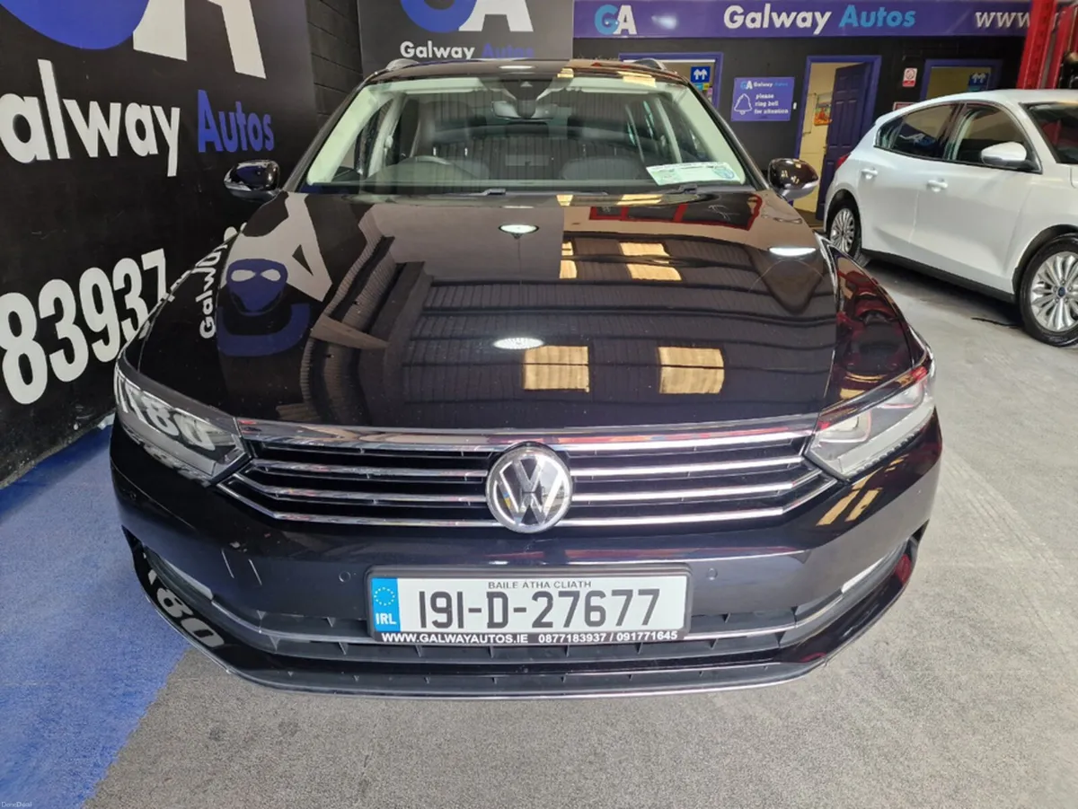 Volkswagen Passat ESTATE 2.0 TDI **VIRTUAL DASH, R - Image 3