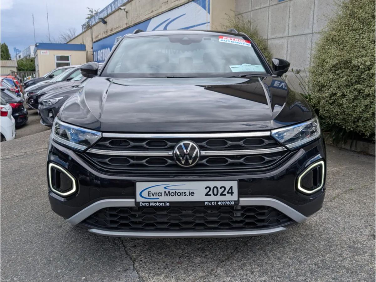 Volkswagen T-Roc STYLE AUTOMATIC 1.5 PETROL //LOW - Image 2