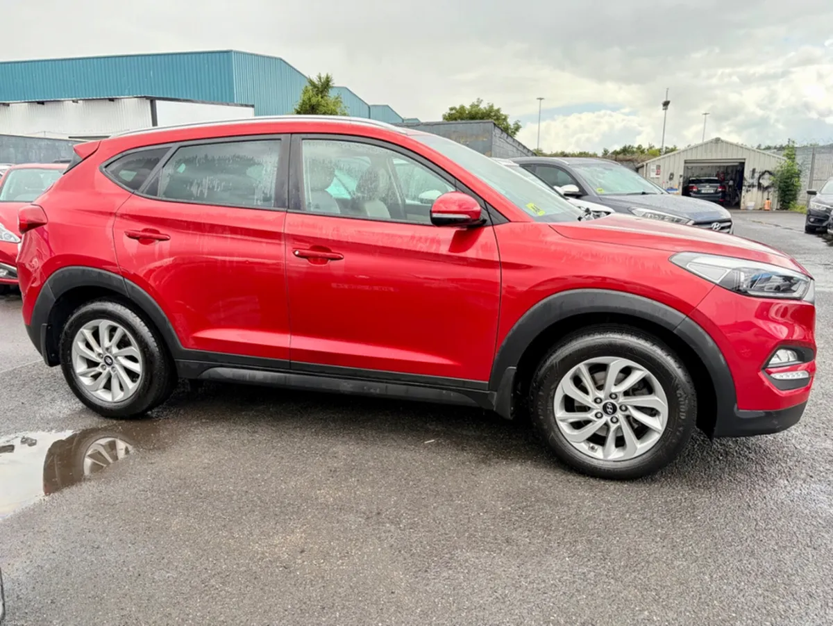 Hyundai Tucson 1.7 EXECUTIVE ** IRISH CAR ** FULL - Image 3