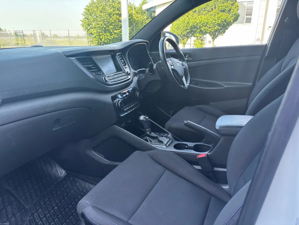 Hyundai Tucson 1.6 TGDI GO SE 177 2W 2WD AUTO - Image 3