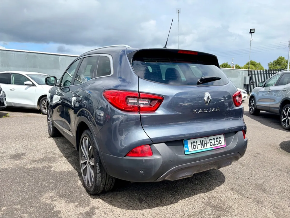 Renault Kadjar 1.2 SIGNATURE NAV ** PANORAMIC GLAS - Image 6