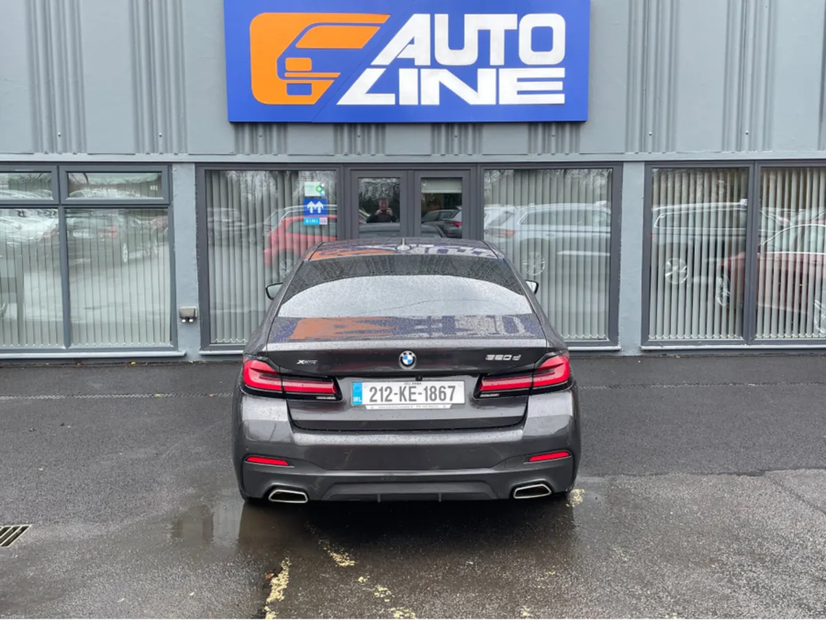 BMW 5-Series D XDRIVE 5SMB 4DR AUTO M SPORT - Image 4