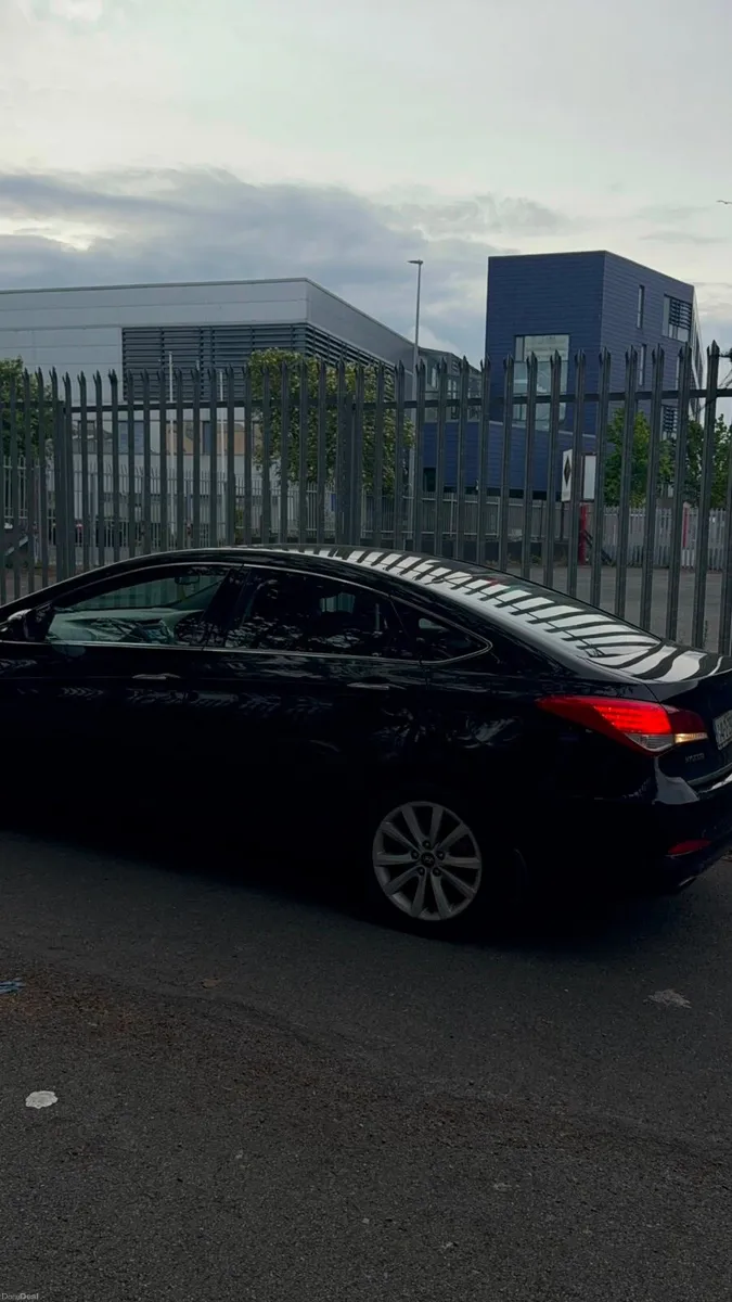 Hyundai i40 - Image 1