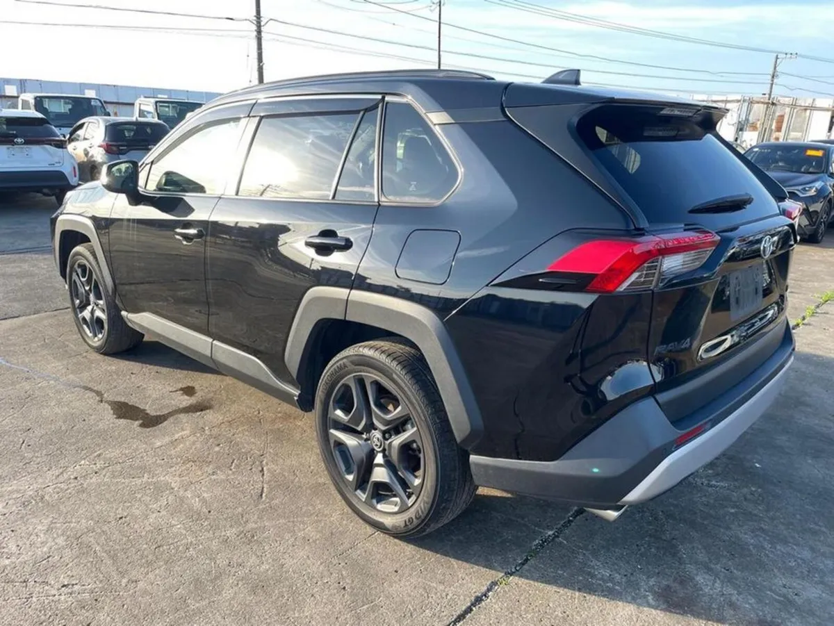 Toyota RAV4 Adventure - Image 4
