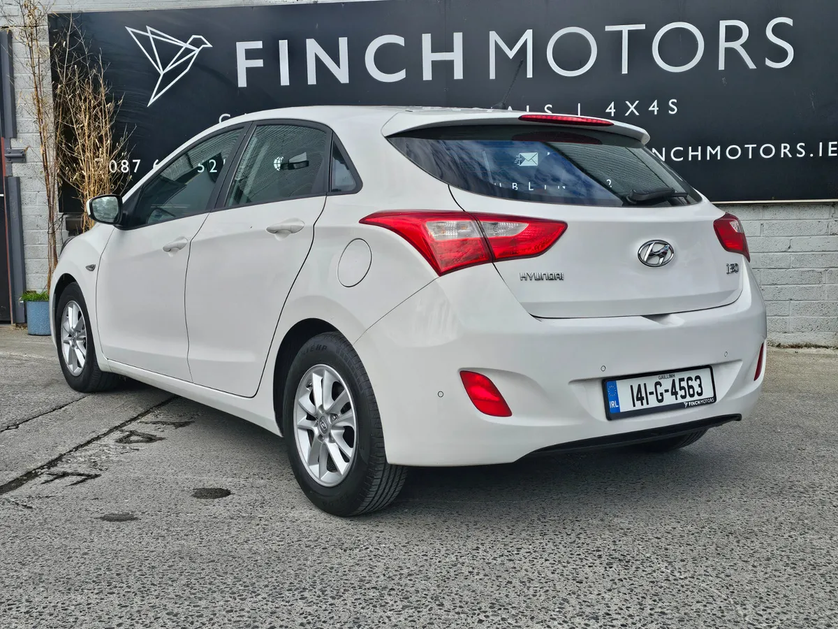 HYUNDAI I30 DELUXE // 10/26 NCT - Image 4