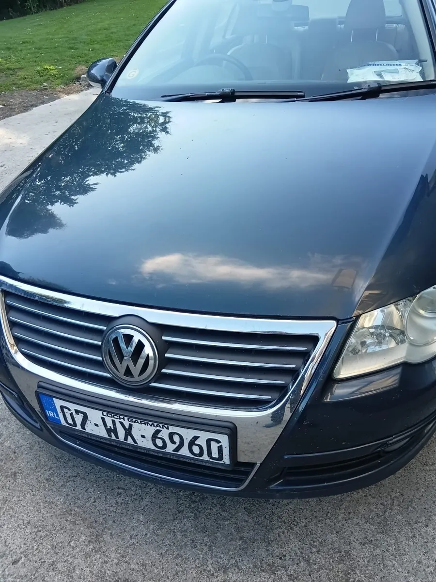 Volkswagen Passat 2007 - Image 1