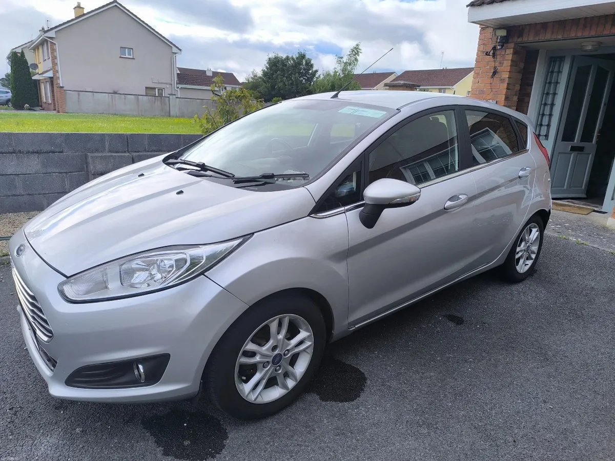 Ford Fiesta 2015 - Image 1