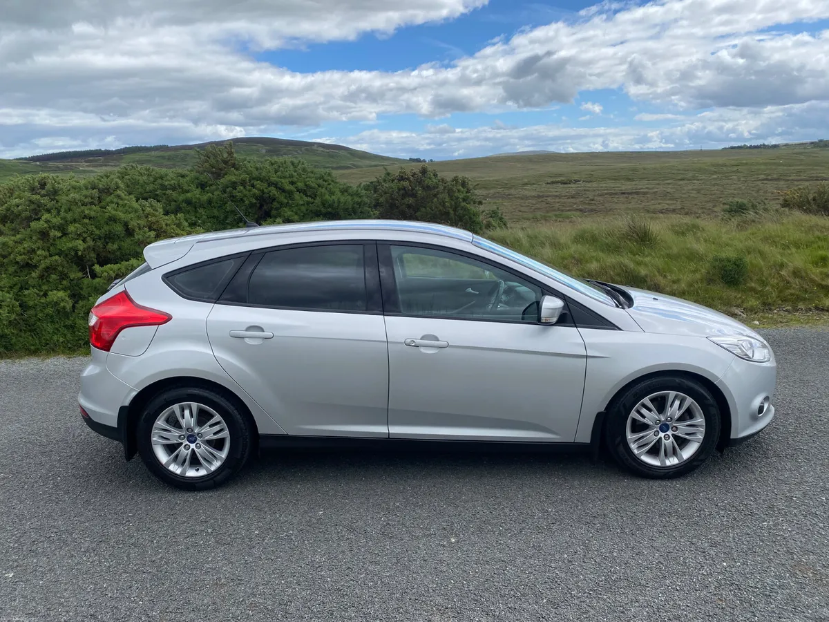 Ford Focus 2014 - Image 3