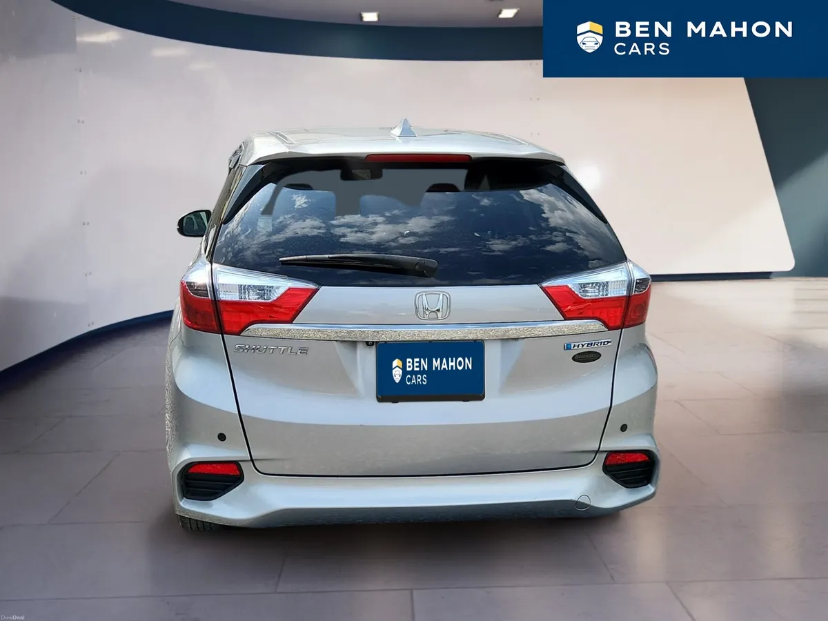 Honda Shuttle Hyrbrid Automatic - Image 4