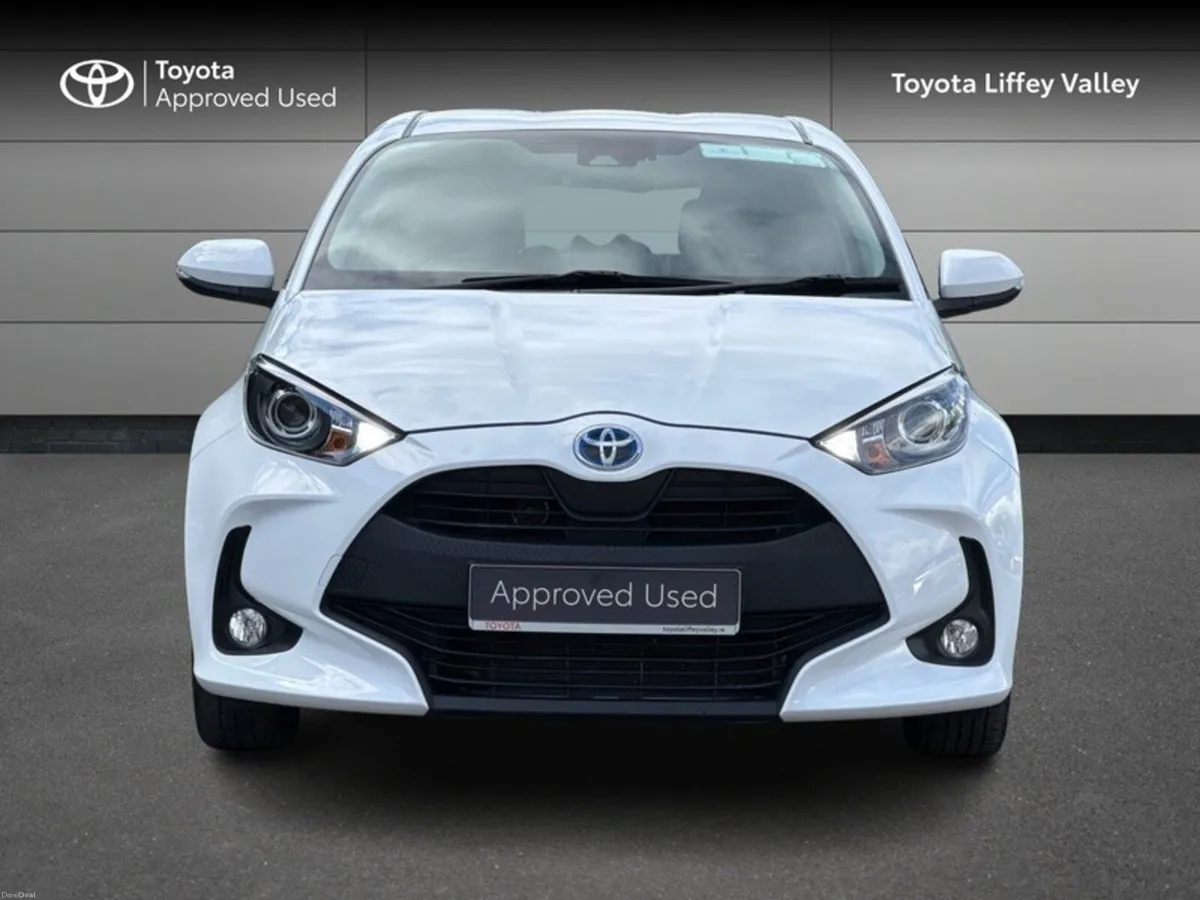 Toyota Yaris HYBRID LUNA 4DR AUTO - Image 5