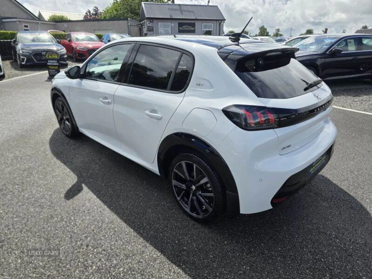 Peugeot 208 GT Line - Image 3