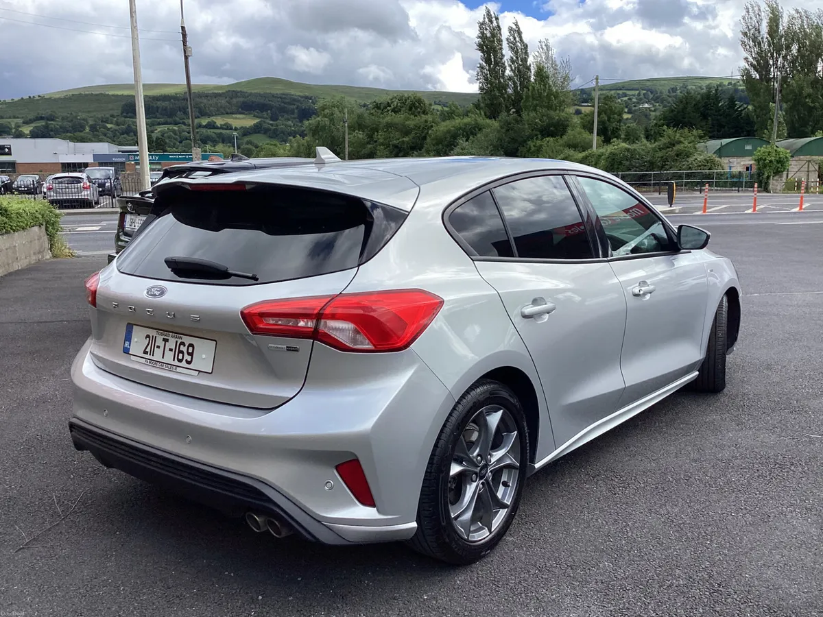 Ford Focus ** FROM €86 p/w * ONLY 92KMS - Image 4