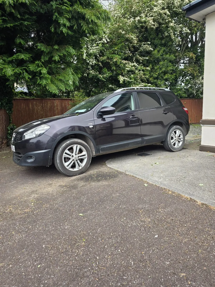 Nissan Qashqai+2 2011 - Image 1