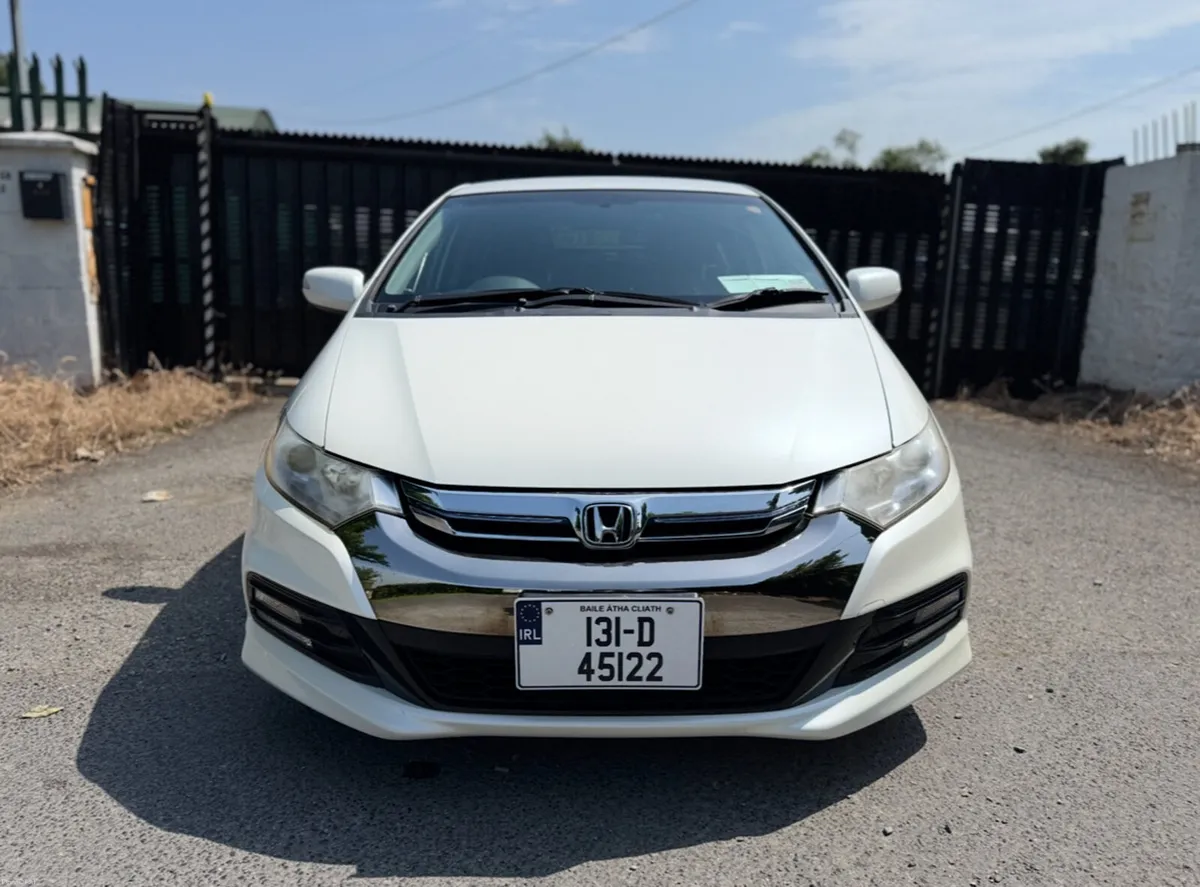 2013 HONDA INSIGHT. 79 KMs ONLY. AUTO 1.5L NEW NCT - Image 2