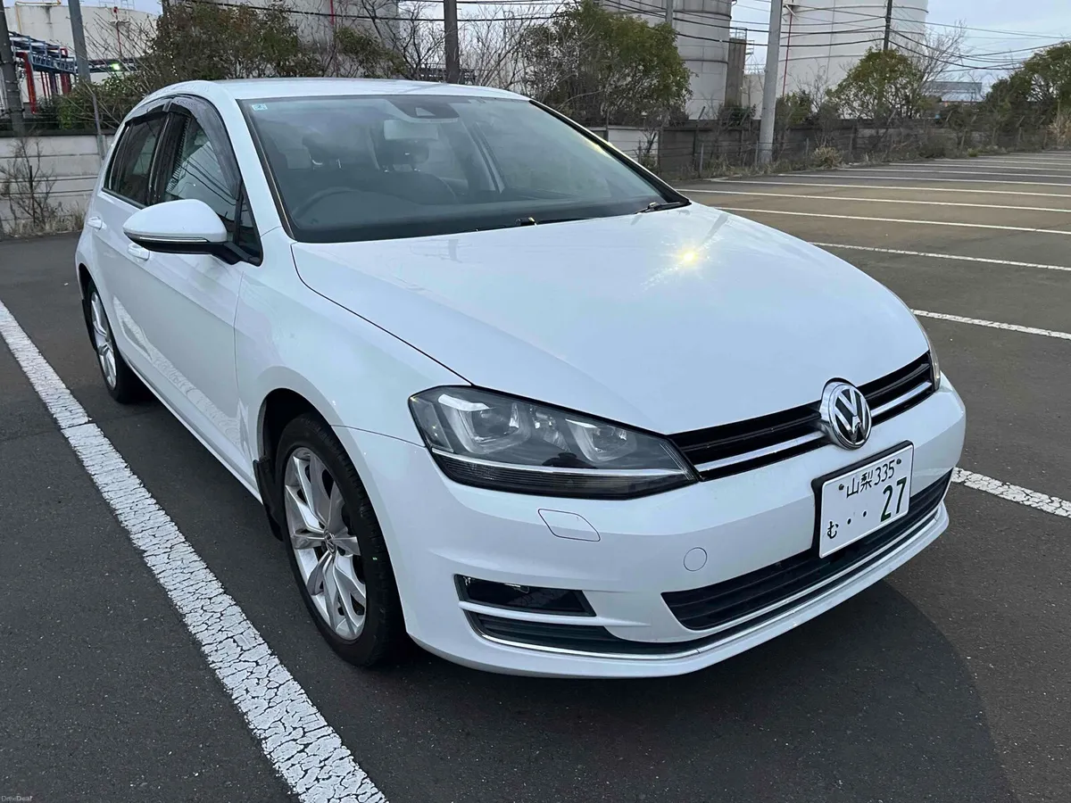 VOLKSWAGEN GOLF 1.4 TSI HIGHLINE AUTO 2016 - Image 1