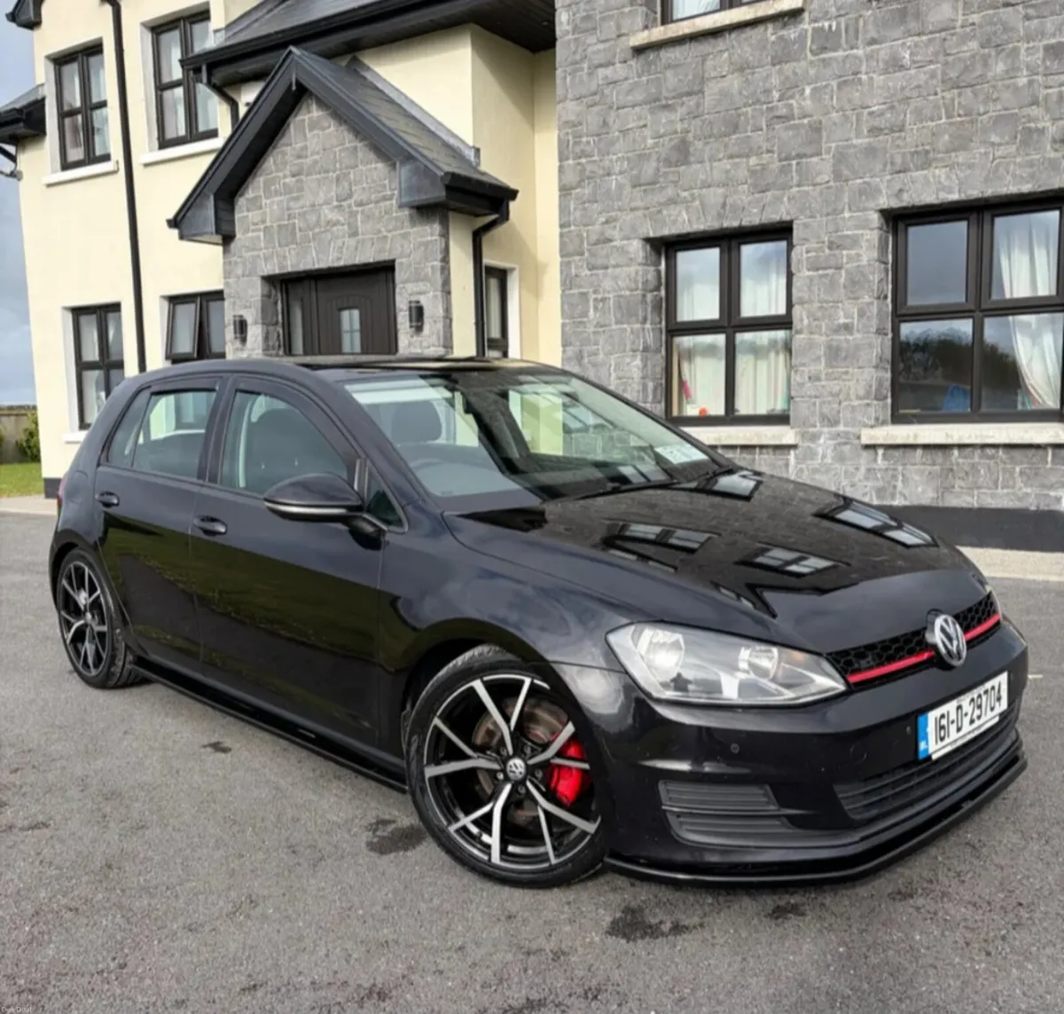 Volkswagen Golf 2016 - Image 1