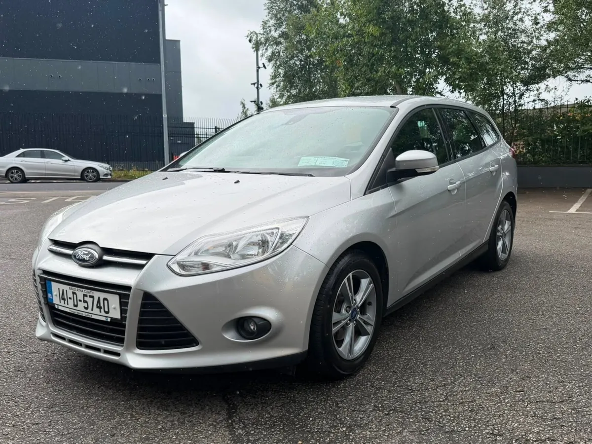 Ford Focus 1.6 TDCI Zetec Estate - Image 2
