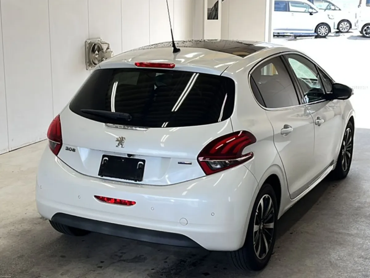 PEUGEOT 208 1.2 ALLURE AUTO 2017 - Image 4