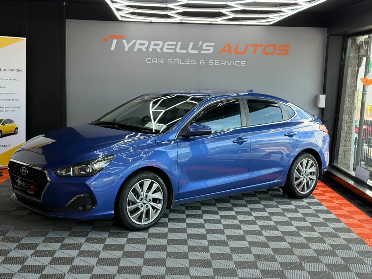 Hyundai i30 1.6CRDI Fastback 2019 - Image 4