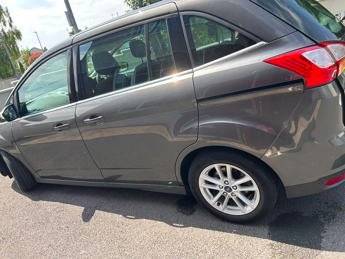 Ford C-Max 7 seater - Image 1