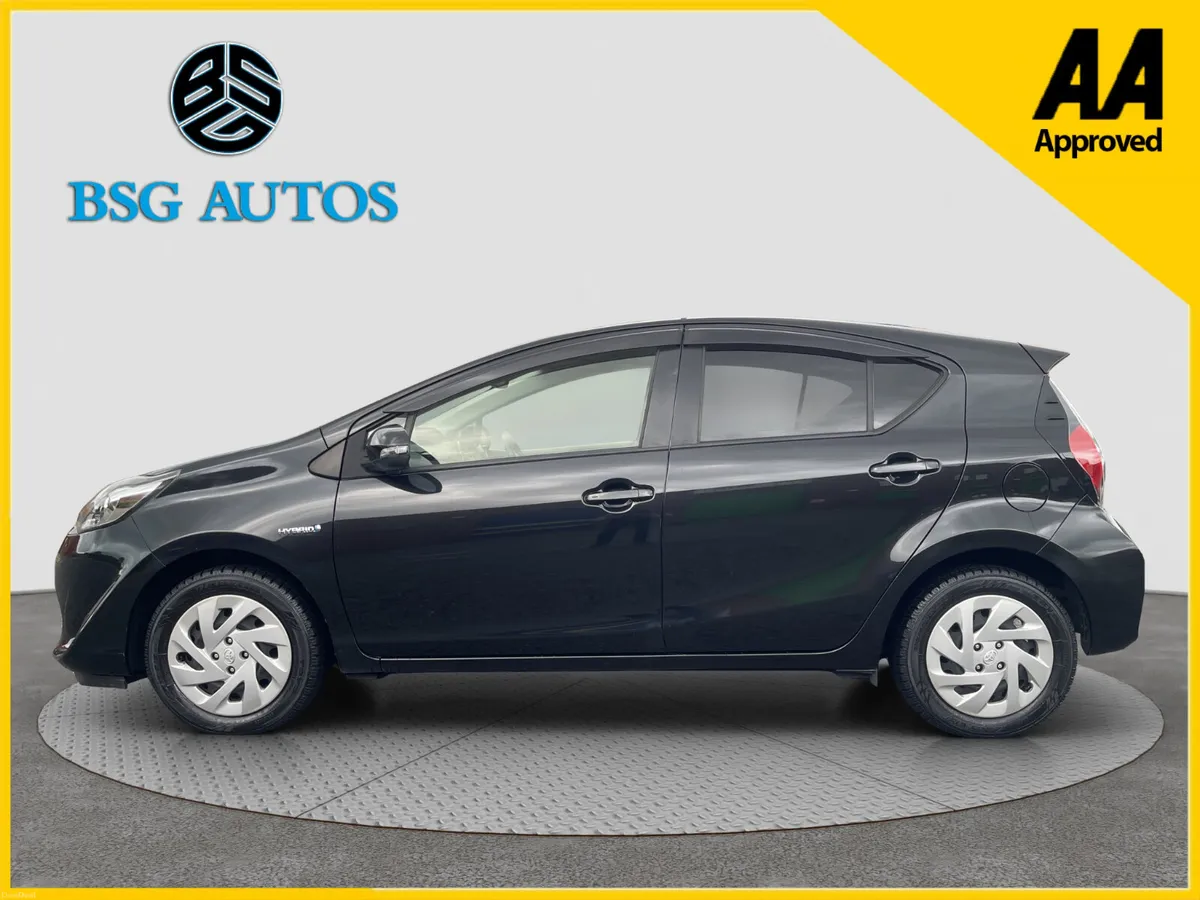 2018 TOYOTA  AQUA 1.5 HYBRID AUTOMATIC *FINANCE* - Image 5
